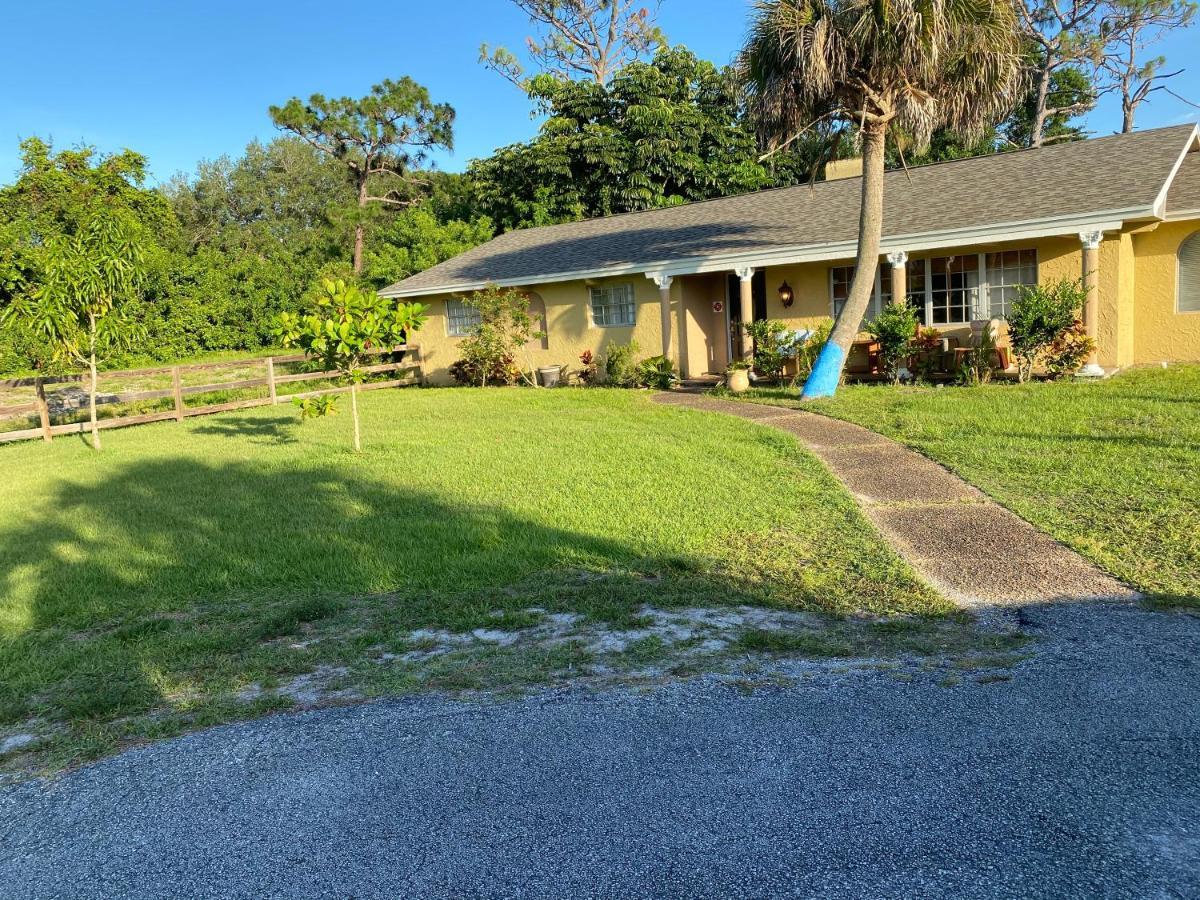 Oyo Family Ranch At Melbourne Fl Hotel Exterior photo