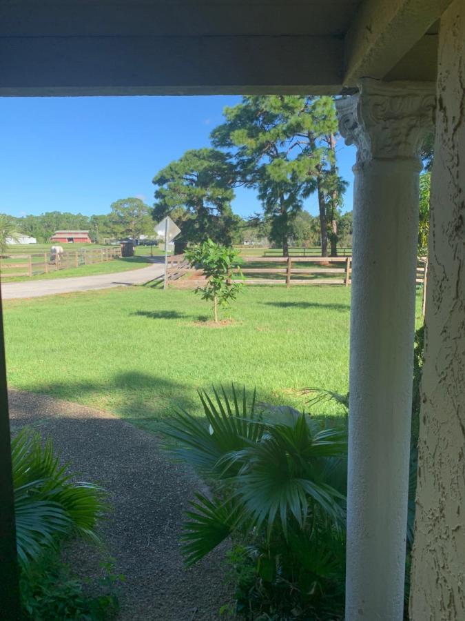 Oyo Family Ranch At Melbourne Fl Hotel Exterior photo